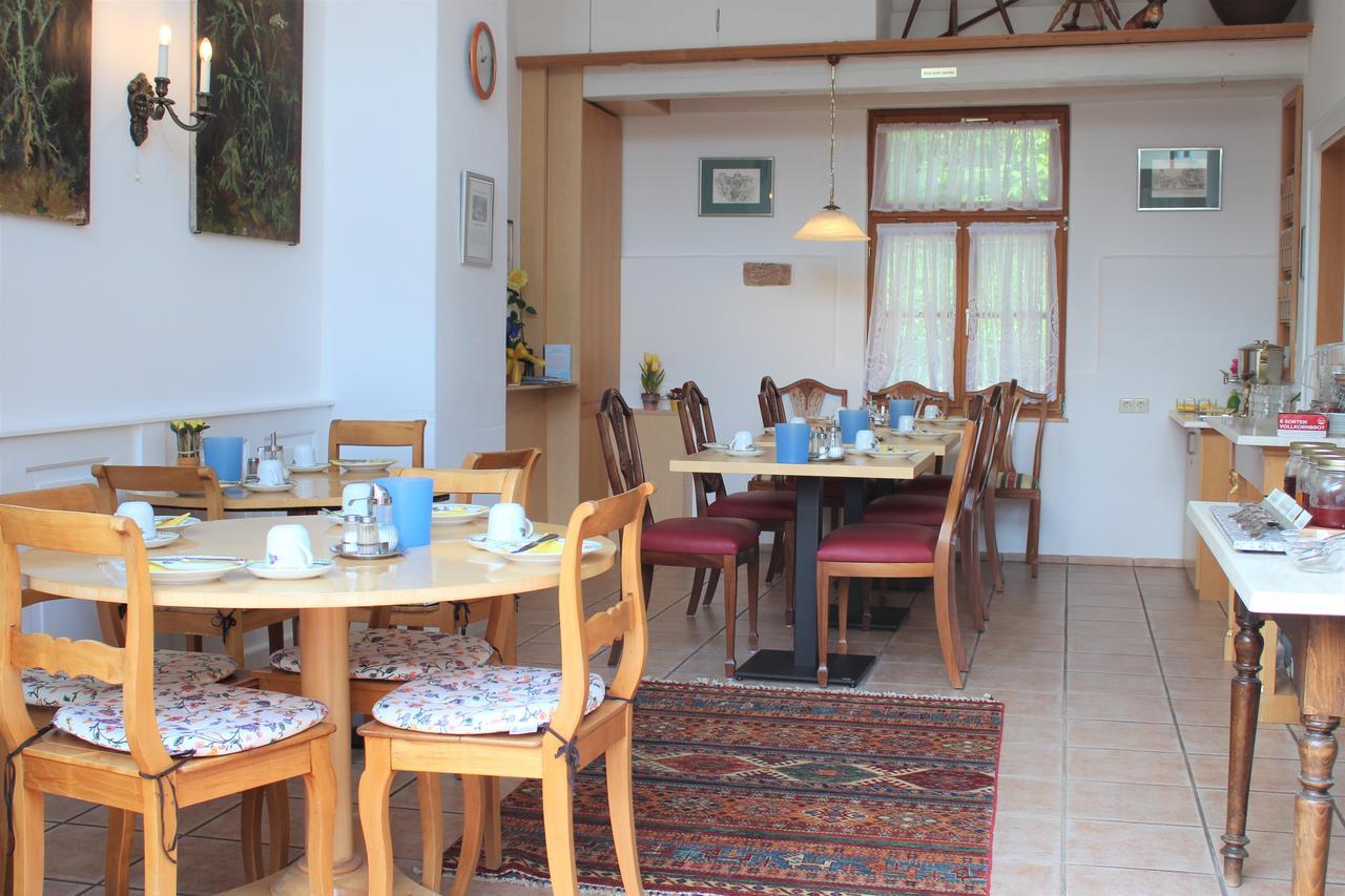 Gaestehaus Pfefferle Hotel Garni Und Ferienwohnungen Sigmaringen Luaran gambar