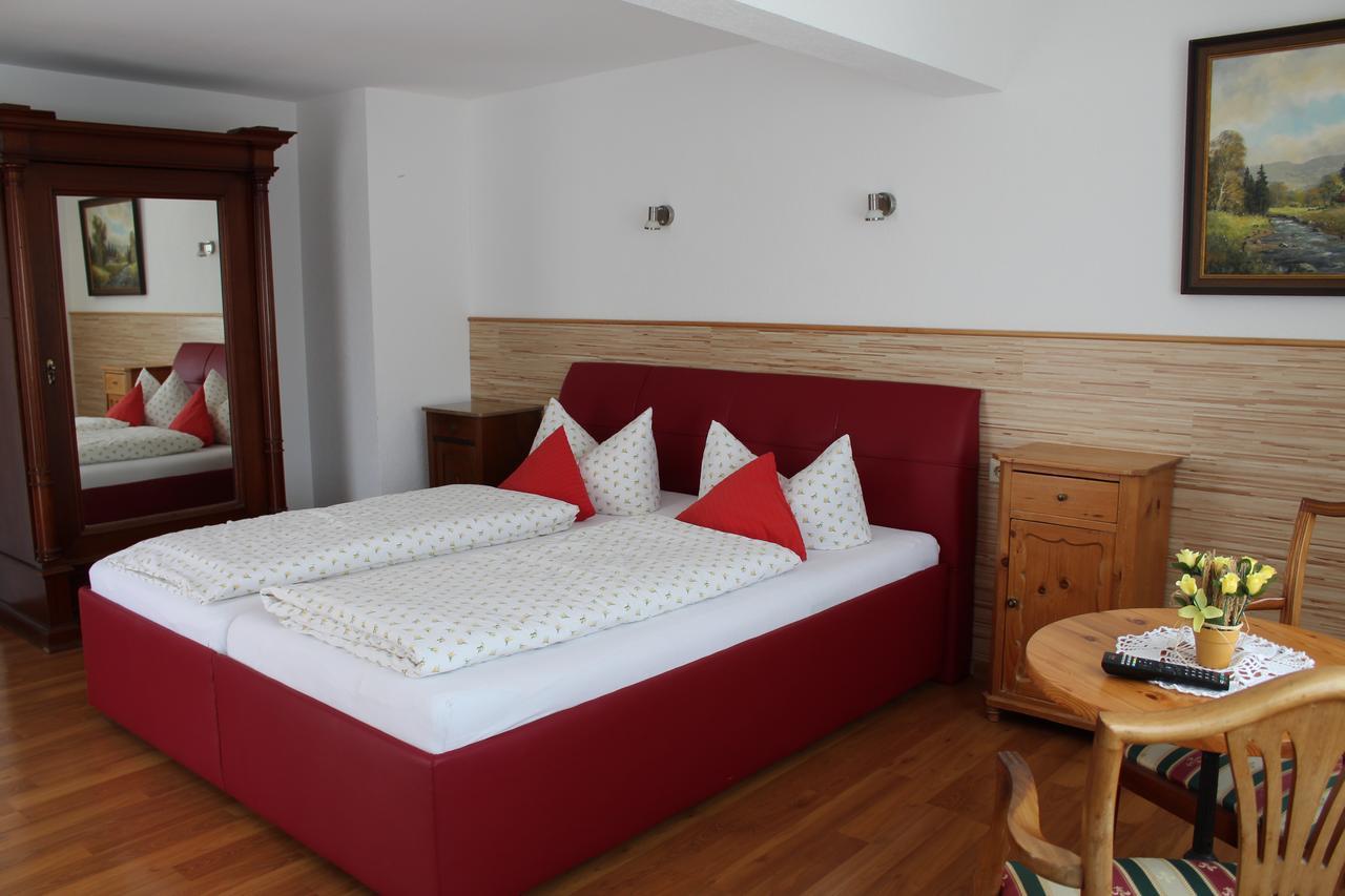 Gaestehaus Pfefferle Hotel Garni Und Ferienwohnungen Sigmaringen Luaran gambar